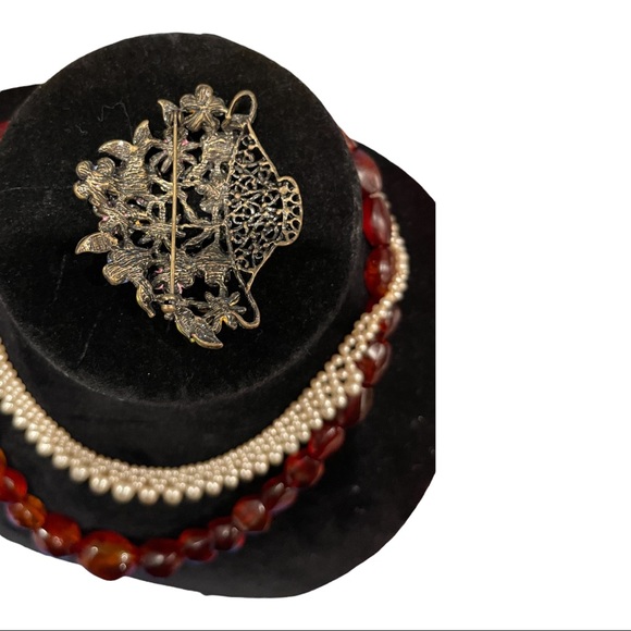 PRETTY FLOWERPOT PIN - Picture 8 of 16